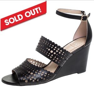 Tory Burch Perforated Gladiator Wedge Black Sz.6.5